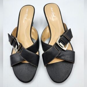 Naturalizer Blackl Leather Wedge Buckle Sandals 2.5" Heel Sz 8.5